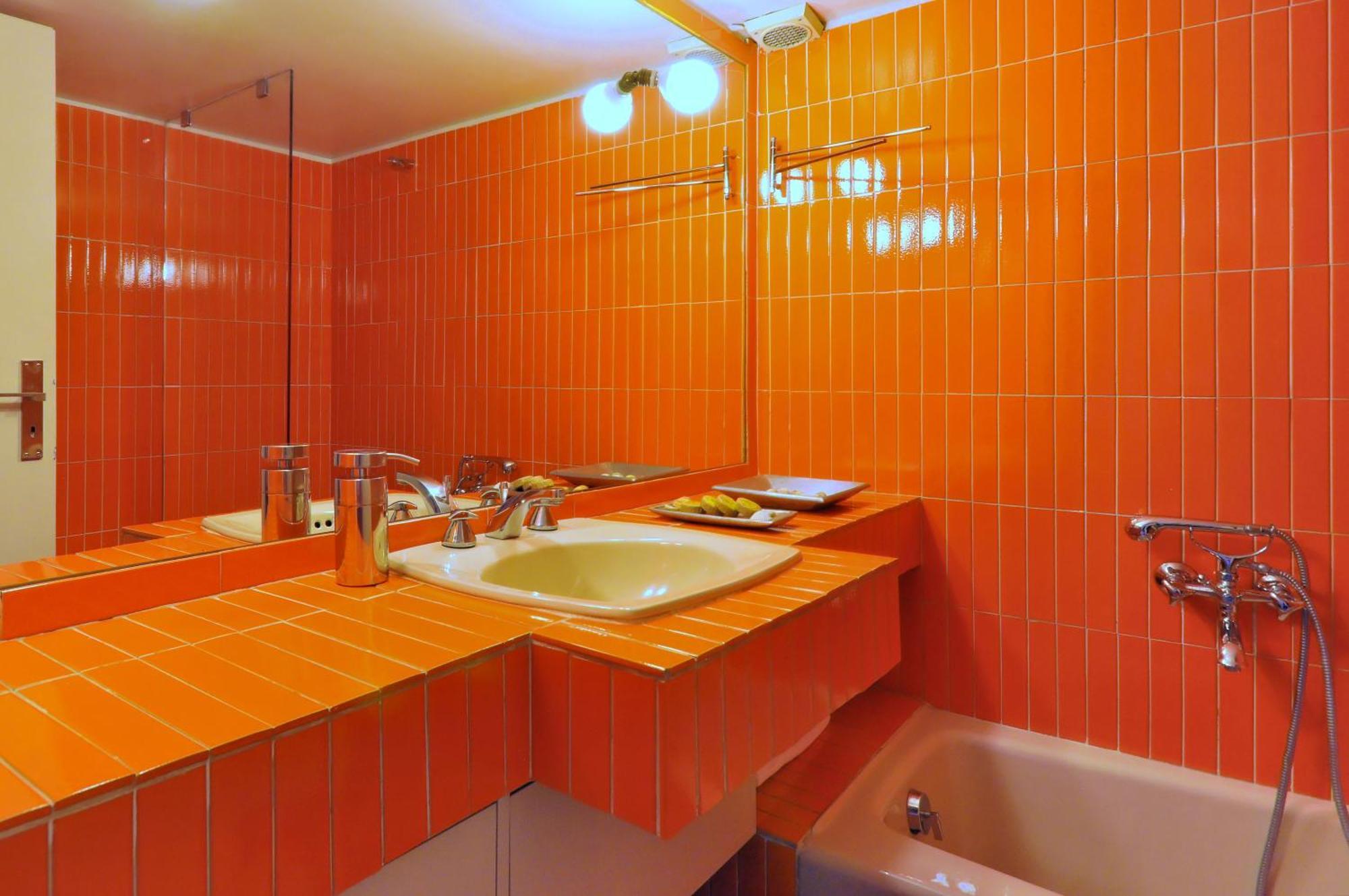 Hidesign Athens Tube Luxury Apt In Kolonaki Exterior photo