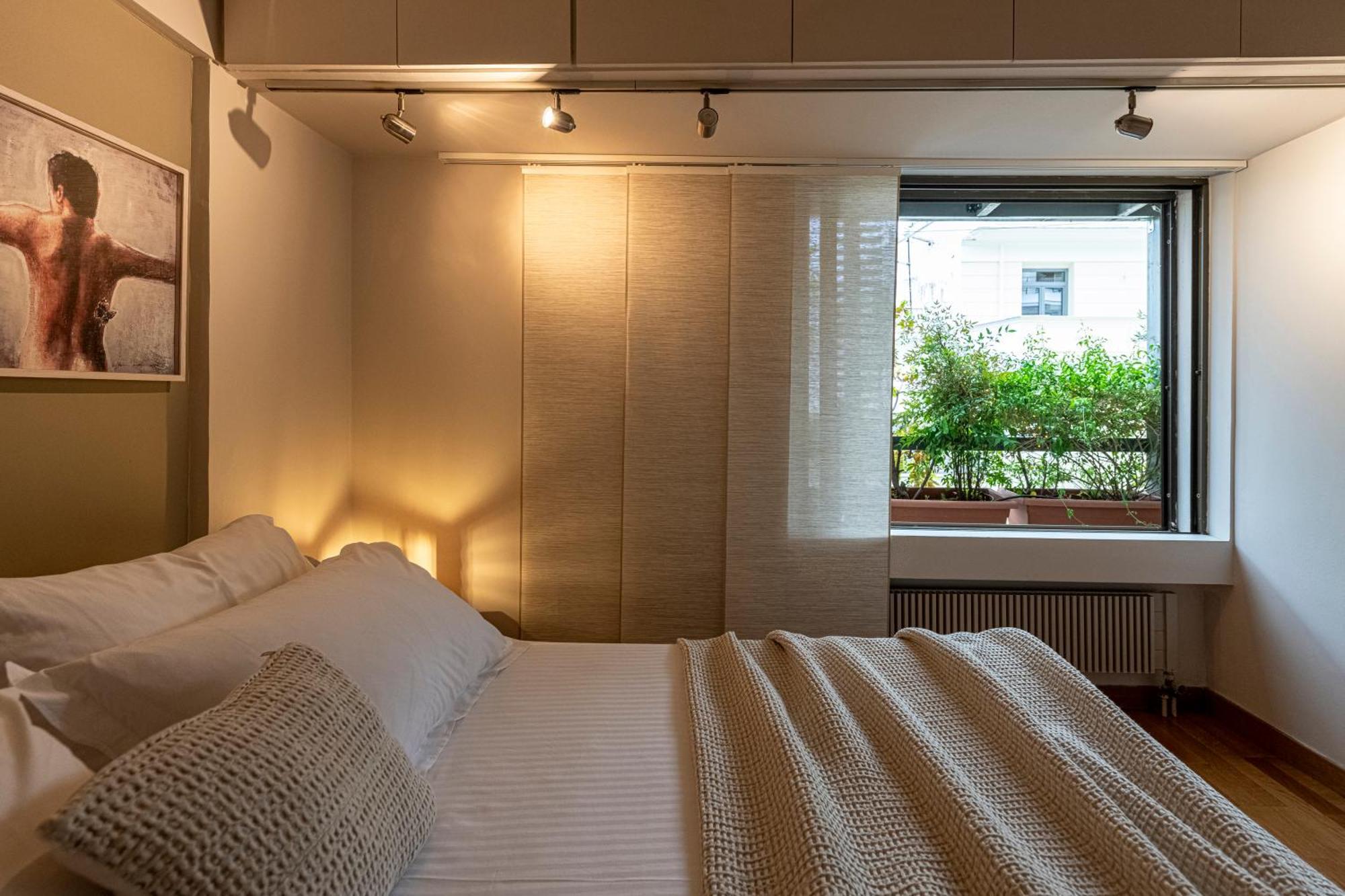 Hidesign Athens Tube Luxury Apt In Kolonaki Exterior photo